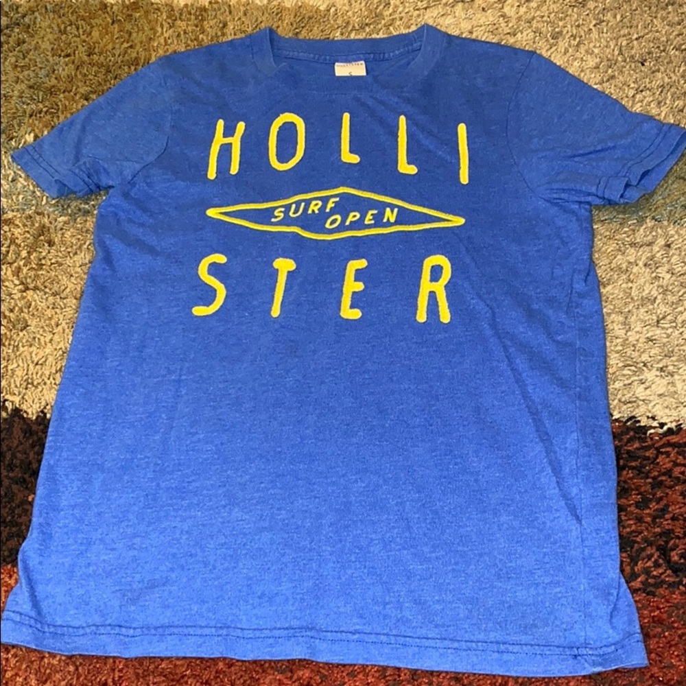 Hollister Tee size S